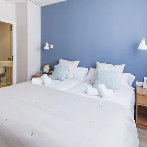 ** Hotel Bypillow Mumm Spain